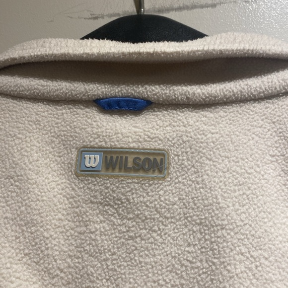 Wilson fleece jacket. Size Large. Ladies - Picture 6 of 9